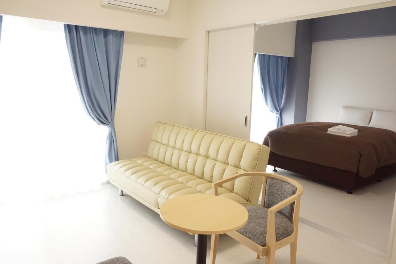 Mr.Kinjo Inn Children Medical Care Center Haebaru Exteriör bild
